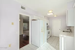 17669 N Del Webb Blvd, Sun City, AZ 85373 - Photo 12