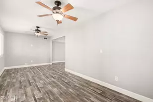 11118 W Mountain View Rd, Sun City, AZ 85351 - Photo 14