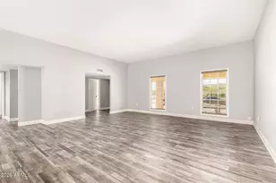 11118 W Mountain View Rd, Sun City, AZ 85351 - Photo 8