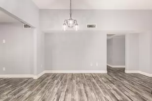 11118 W Mountain View Rd, Sun City, AZ 85351 - Photo 12