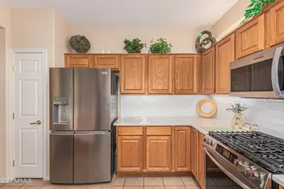 19232 N Moondance Lane, Surprise, AZ 85387 - Photo 10