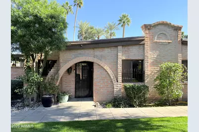 3032 N 32nd Street #65, Phoenix, AZ 85018 - Photo 1