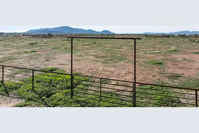 001 W Long Rifle Road #-, Aguila, AZ 85320 - Photo 6