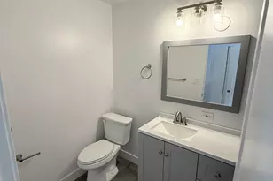 3140 E Glenrosa Ave, Phoenix, AZ 85016 - Photo 8