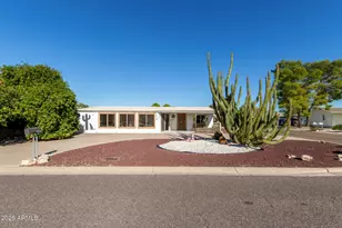 1538 E Hartford Ave, Phoenix, AZ 85022 - Photo 1