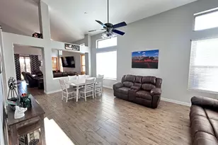 345 N Scott Dr, Chandler, AZ 85225 - Photo 4