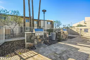 8055 E Thomas Rd, Scottsdale, AZ 85251 - Photo 18