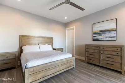 2252 E South Mountain Avenue, Phoenix, AZ 85042 - Photo 20