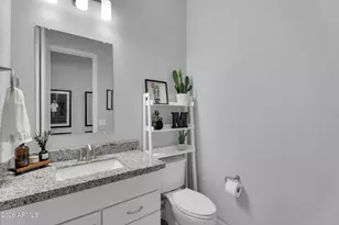 3031 E Los Gatos Dr, Phoenix, AZ 85050 - Photo 28