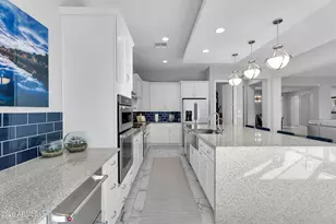 3031 E Los Gatos Dr, Phoenix, AZ 85050 - Photo 16