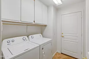 2130 E Beautiful Ln, Phoenix, AZ 85042 - Photo 24