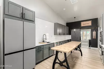 18008 N 75th Avenue, Glendale, AZ 85308 - Photo 12