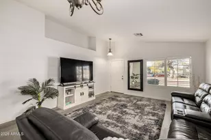 22001 N 35th Dr, Glendale, AZ 85310 - Photo 12