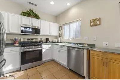 15893 W Arrowhead Drive, Surprise, AZ 85374 - Photo 8