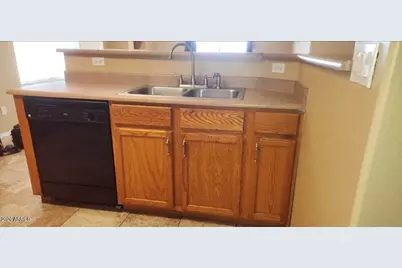 2134 W Pleasant Lane, Phoenix, AZ 85041 - Photo 6