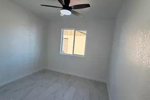 11408 N 43rd Dr, Glendale, AZ 85304 - Photo 6