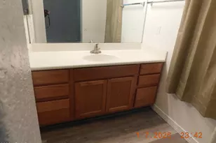 7031 W Louise Dr, Glendale, AZ 85310 - Photo 6