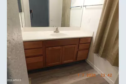 7031 W Louise Drive, Glendale, AZ 85310 - Photo 6