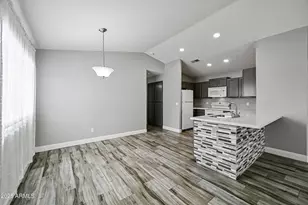 726 S Nebraska St, Chandler, AZ 85225 - Photo 8