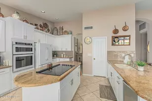 11018 E Twilight Ct, Sun Lakes, AZ 85248 - Photo 18