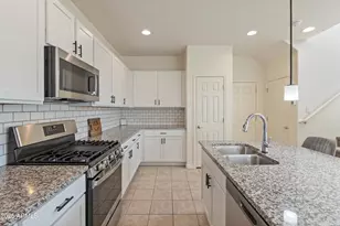 4114 S 58th Ln, Phoenix, AZ 85043 - Photo 16