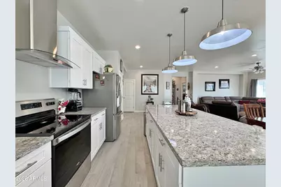 8480 W Mission Hills Drive, Arizona City, AZ 85123 - Photo 14