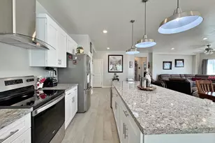 8480 W Mission Hills Dr, Arizona City, AZ 85123 - Photo 14