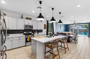 17787 W Bajada Rd, Surprise, AZ 85387 - Photo 14