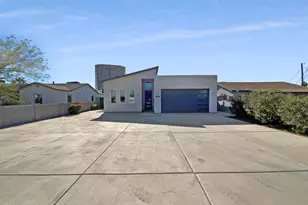 1005 E Weldon Ave, Phoenix, AZ 85014 - Photo 1