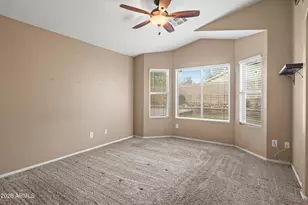 8622 W Echo Ln, Peoria, AZ 85345 - Photo 10