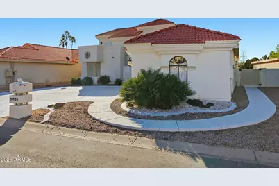 10429 E Cedar Waxwing Court, Sun Lakes, AZ 85248 - Photo 2