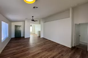 14956 W Maui Ln, Surprise, AZ 85379 - Photo 8