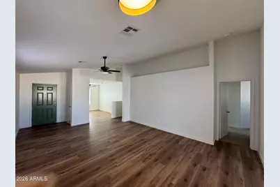 14956 W Maui Lane, Surprise, AZ 85379 - Photo 10