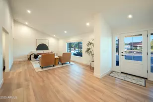 4601 E Cholla St, Phoenix, AZ 85028 - Photo 12