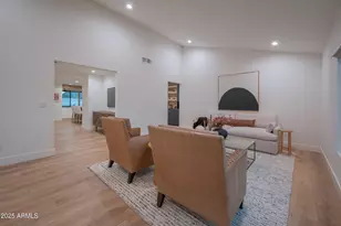 4601 E Cholla St, Phoenix, AZ 85028 - Photo 14