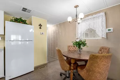 44 S Hawes Road #B26, Mesa, AZ 85208 - Photo 6