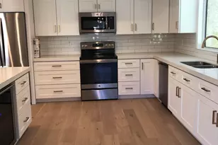 8330 E San Benito Dr, Scottsdale, AZ 85258 - Photo 4