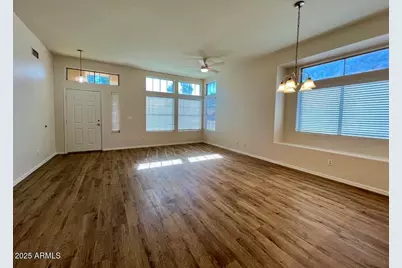 3200 S Cascade Place, Chandler, AZ 85248 - Photo 4