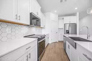 7505 E Cozy Cottage Ln, San Tan Valley, AZ 85143 - Photo 8