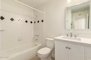 8630 E Mariposa Dr, Scottsdale, AZ 85251 - Photo 26