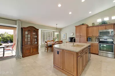 9020 E Coopers Hawk Drive, Sun Lakes, AZ 85248 - Photo 10