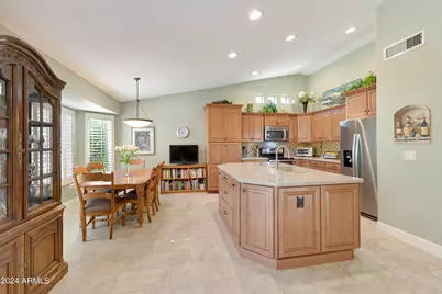 9020 E Coopers Hawk Drive, Sun Lakes, AZ 85248 - Photo 14