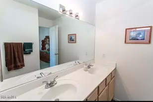 9151 W Greenway Rd, Peoria, AZ 85381 - Photo 18