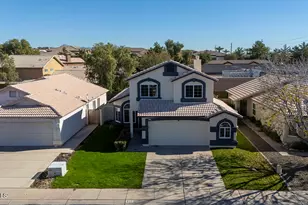 837 N Bluejay Dr, Gilbert, AZ 85234 - Photo 1