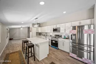 13050 N Breeze Way, Maricopa, AZ 85139 - Photo 26