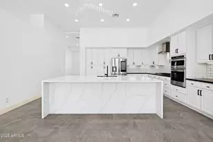 22423 N 54th Pl, Phoenix, AZ 85054 - Photo 40