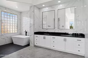 22423 N 54th Pl, Phoenix, AZ 85054 - Photo 72