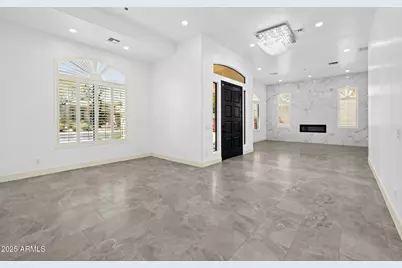 22423 N 54th Place, Phoenix, AZ 85054 - Photo 16