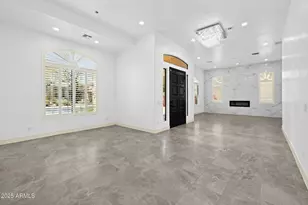 22423 N 54th Pl, Phoenix, AZ 85054 - Photo 16