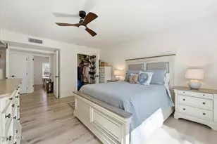 2647 E Cholla St, Phoenix, AZ 85028 - Photo 18